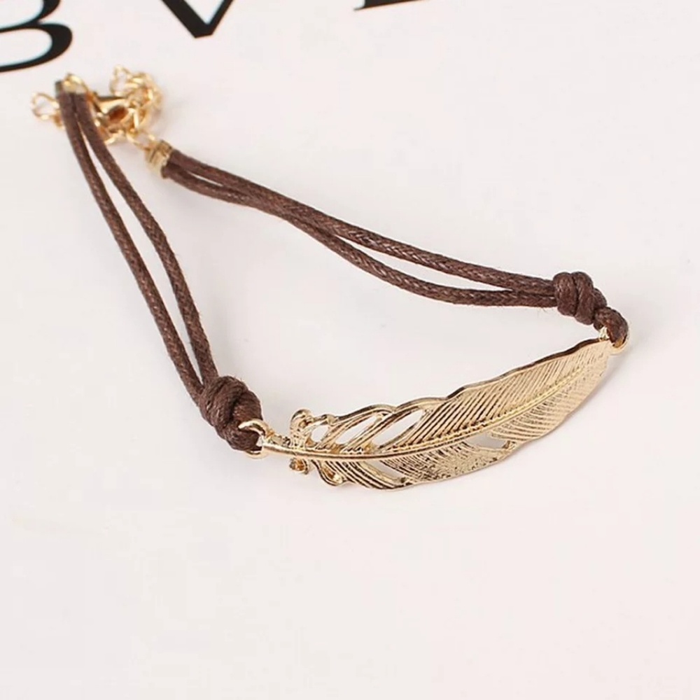 Golden leaf leather bracelet